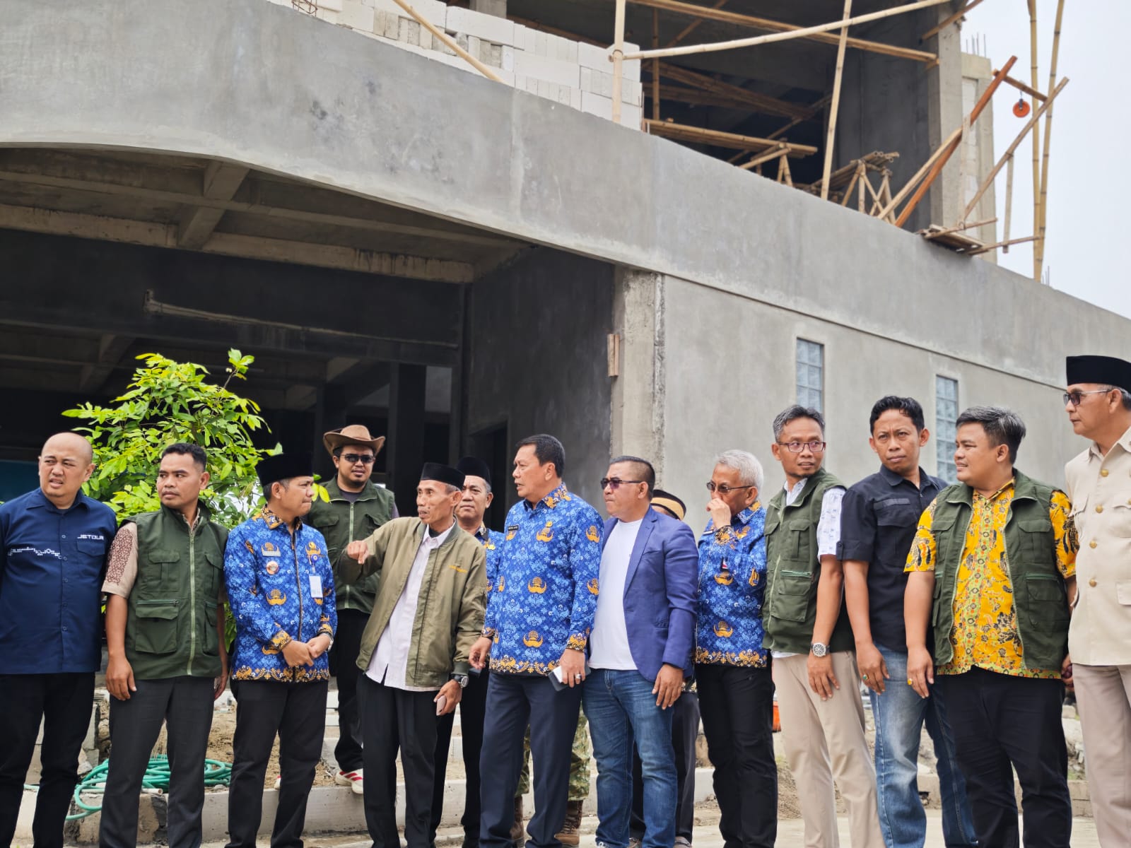 Masjid Ar-Rasyid Terus Berbenah, Kunjungan Bupati Kab.Tangerang Jadi Momen Istimewa